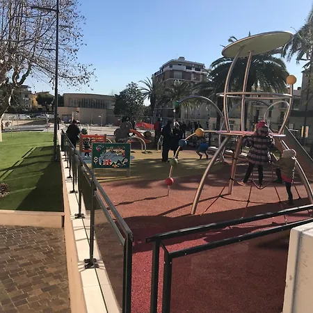 Centro E Mare * Порто-Сант'Эльпидио